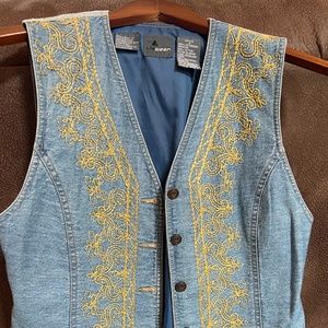 Women's Vintage Liz Wear Denim Embroidered Vest